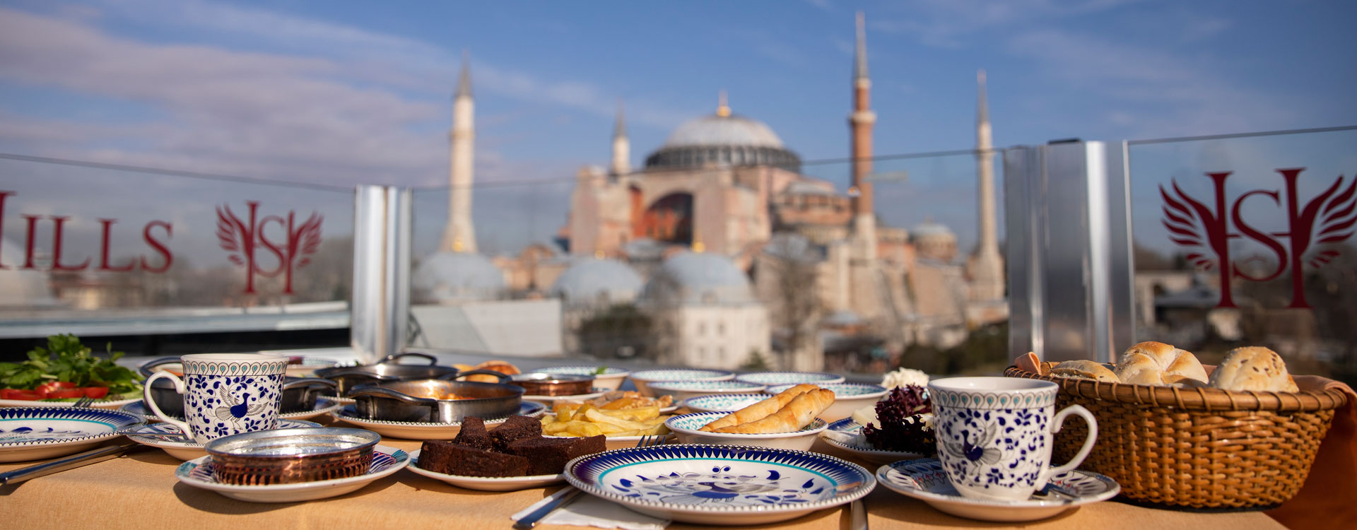 Sultanahmet Restaurant, Terrace Restaurant In Istanbul, Istanbul Restaurant